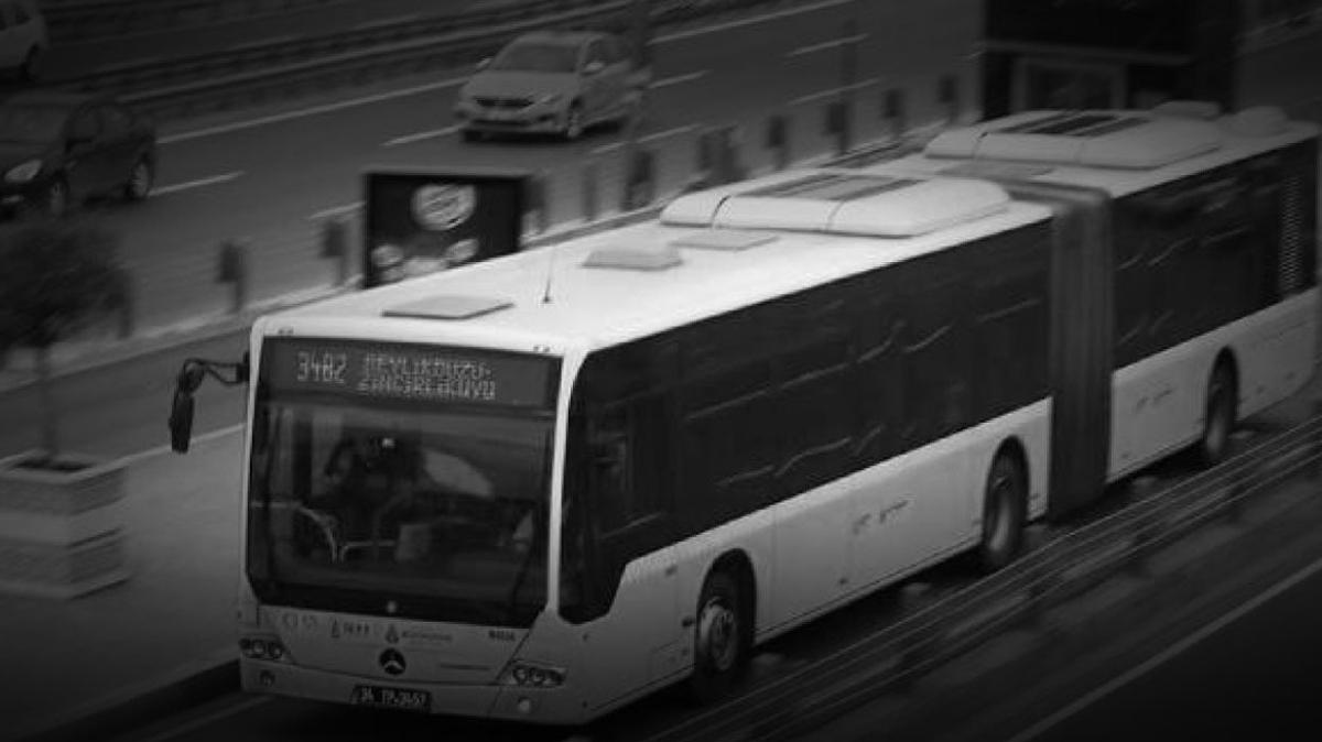 Sultanbeyli'de feci kaza: İETT otobüsü otomobile girdi, 4 yaralı