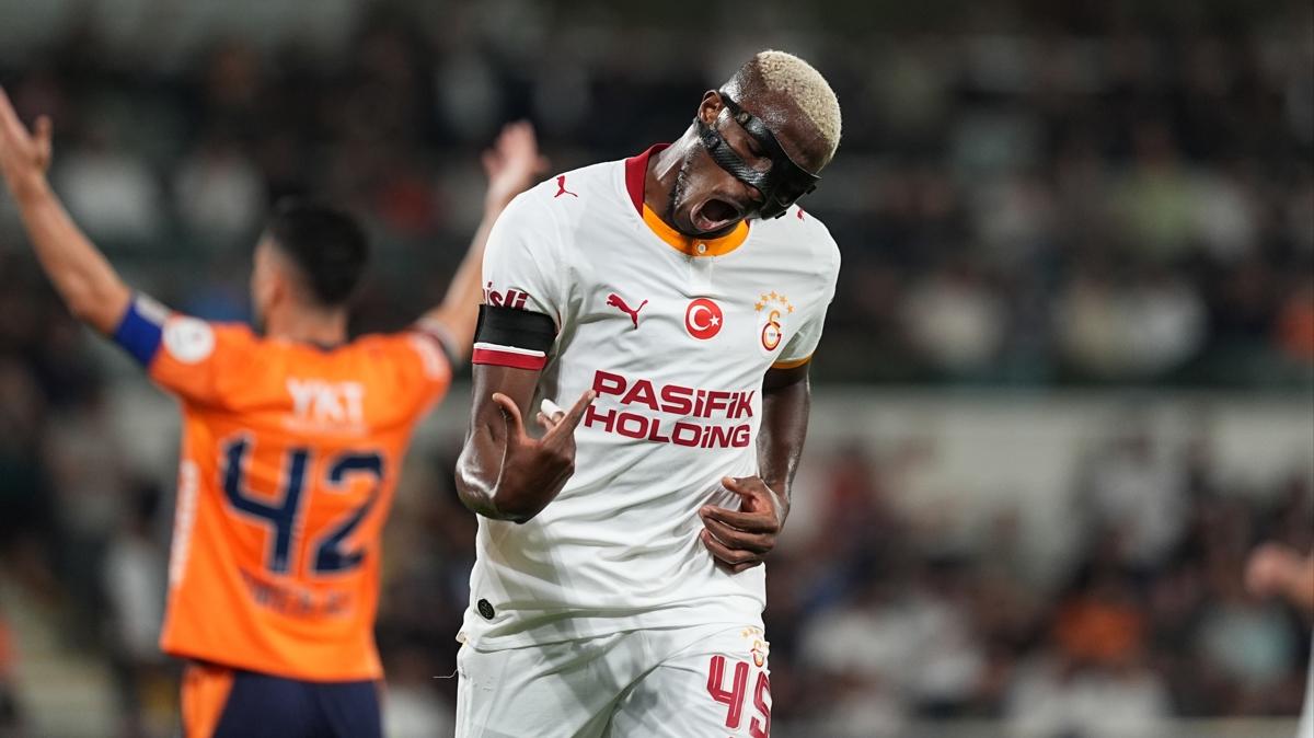 Victor Osimhen, gol sayısını 6'ye yükseltti