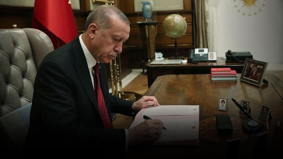 Başkan Erdoğan imzaladı: Atama ve görevden alma kararları Resmi Gazete'de