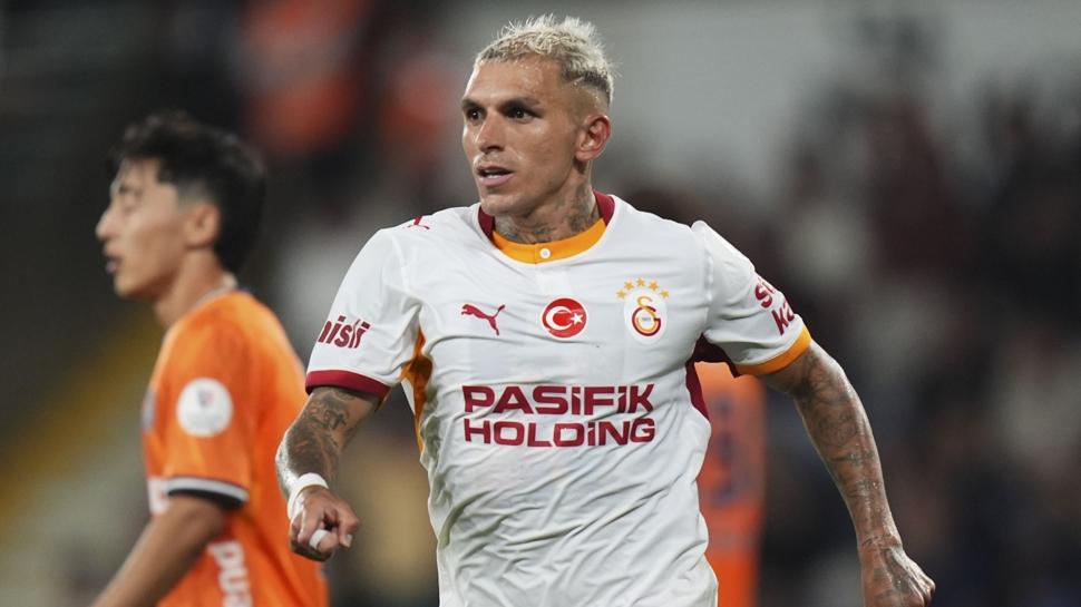 Lucas Torreira'ya Uruguay'dan müjde