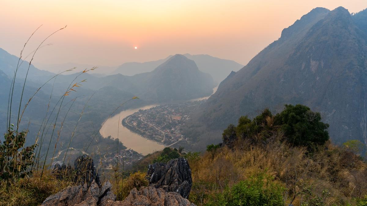 Laos'un keşfedilmeyi bekleyen rotası: Nong Khiaw