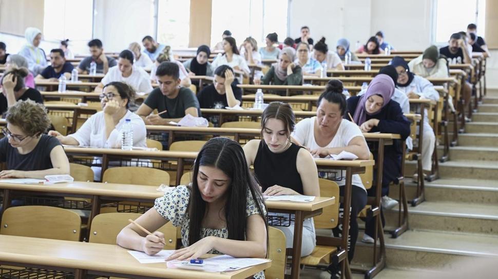 KPSS Genel Yetenek-Genel Kültür oturumu başladı