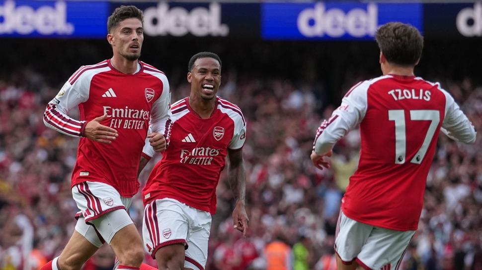 Londra derbisinde Arsenal, Chelsea'yi devirdi