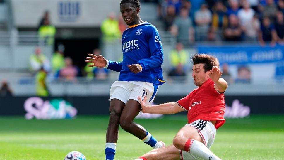 Manchester United'a bu kez de Everton çelmesi