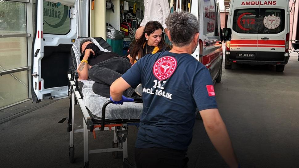 Şiddete dur dedi, bıçak hedefi oldu! Adıyaman'da bir genç, kadını kurtarmak isterken yaralandı