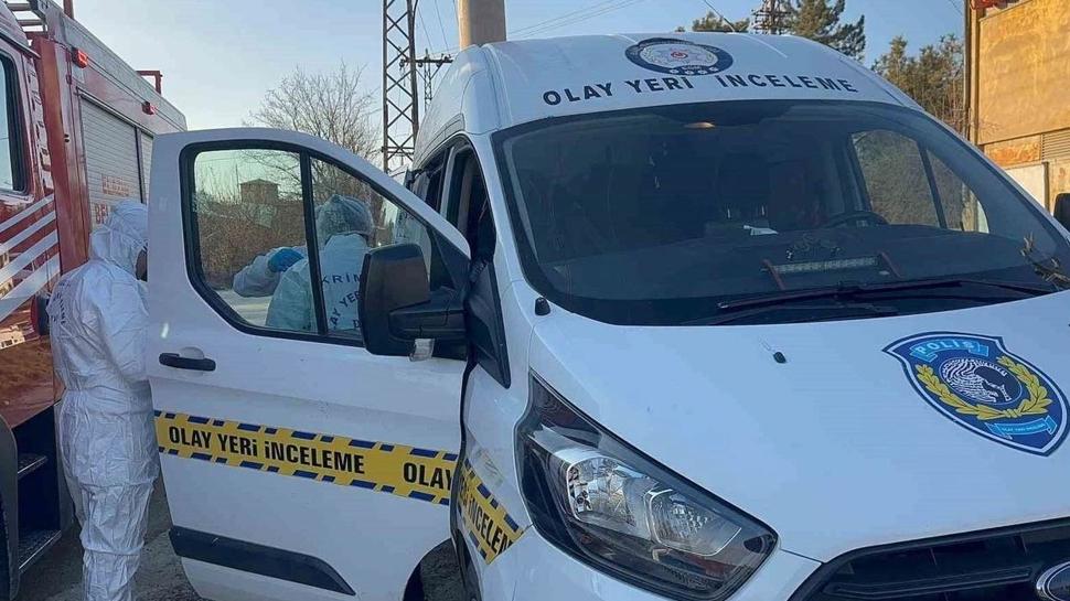 Alevlerin sardığı evde facia! Evli çift alevlerden kurtulamadı