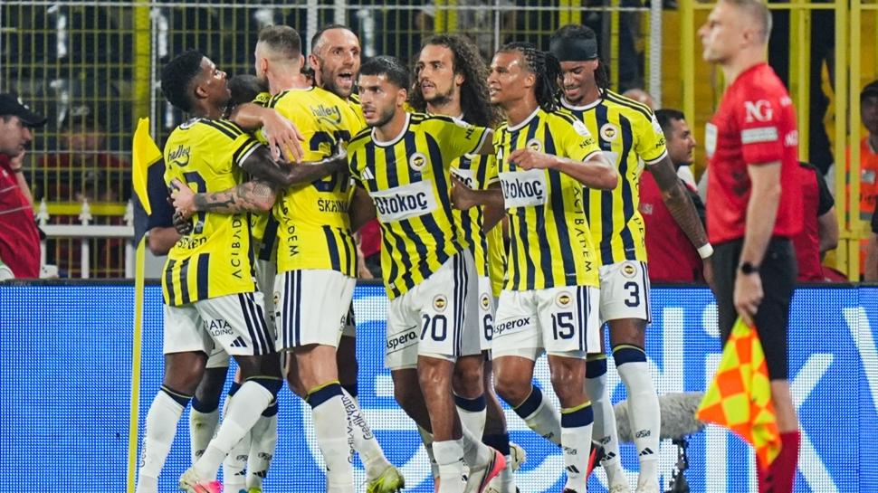 Fenerbahçe, Devler Ligi'nde sahneye çıkıyor: İlk rakip Roma