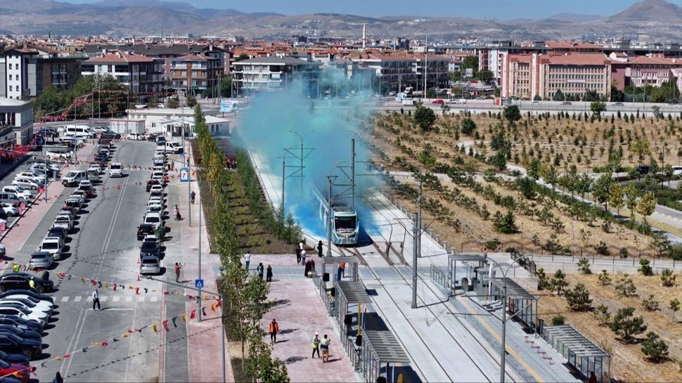 Konya raylı sistemde vites yükseltti: Yeni hat hizmete açıldı