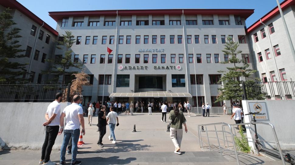 233 milyon liralık dolandırıcılık! Mağdurlar adliyeye koştu