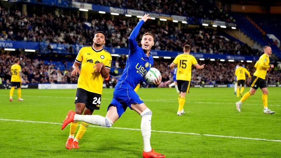 9 gollü maçta Chelsea, Leeds'i geçerek turladı