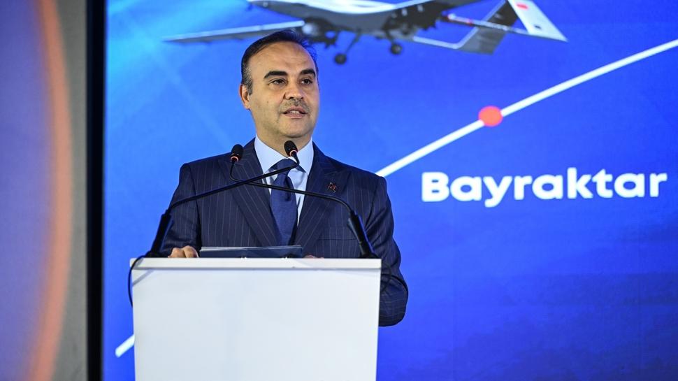 Bakan Kacır, GITEX Ai Türkiye'de konuştu: Türkiye'yi çok daha yukarıya taşımayı hedefliyoruz