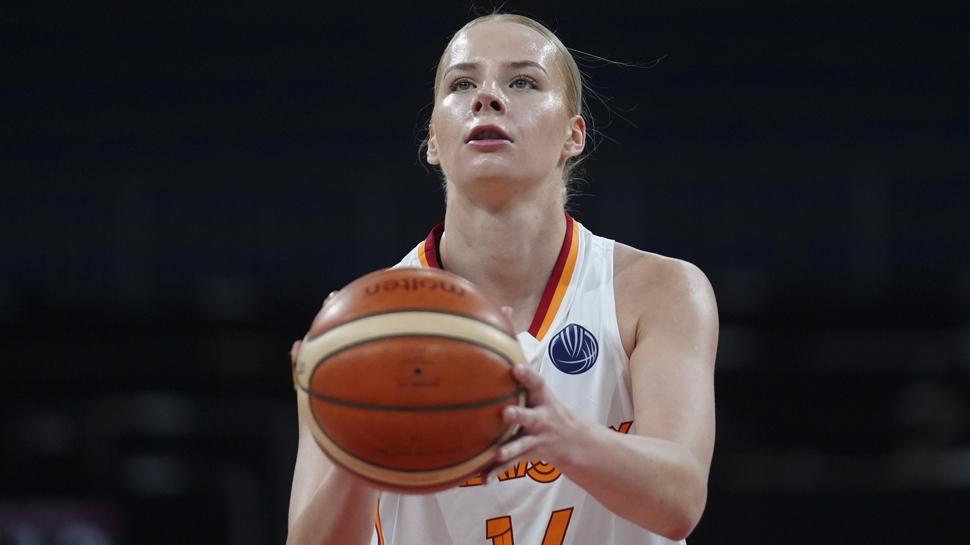 Dorka Juhasz: Galatasaray beni daha iyi bir oyuncu ve lider yaptı