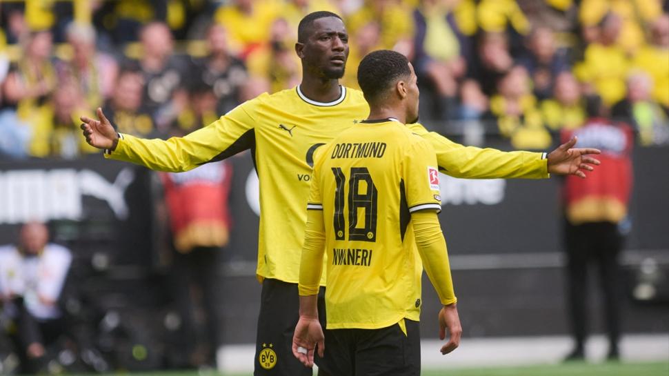 Borussia Dortmund'dan ligde 3 gollü zafer