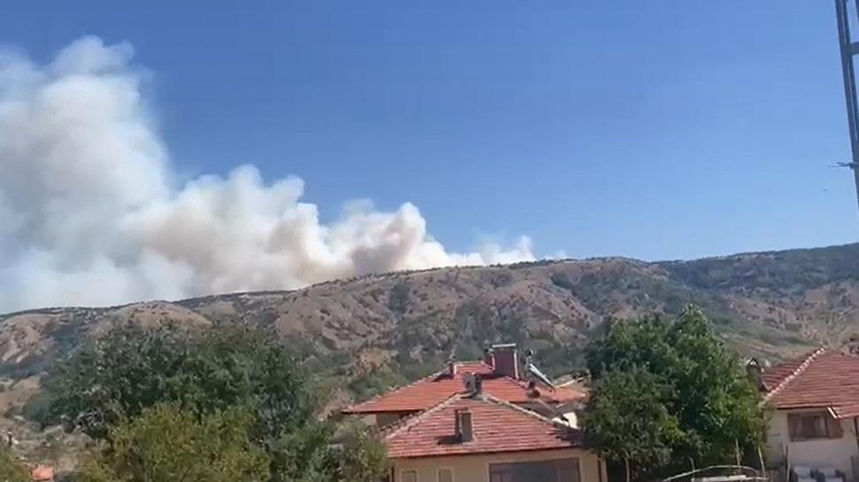 Kızılcahamam'da üç farklı bölgede orman yangını çıktı