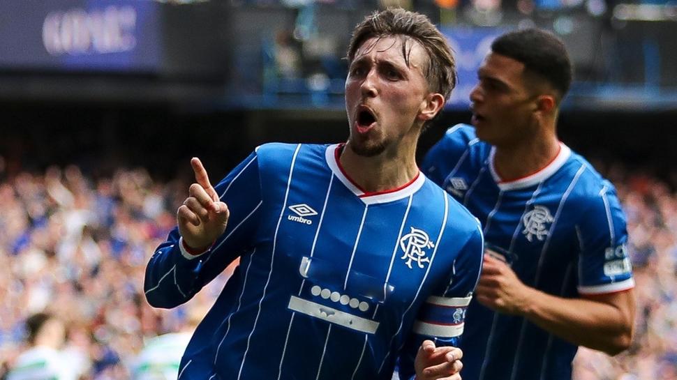 Rangers, Celtic'i 3 golle yıktı