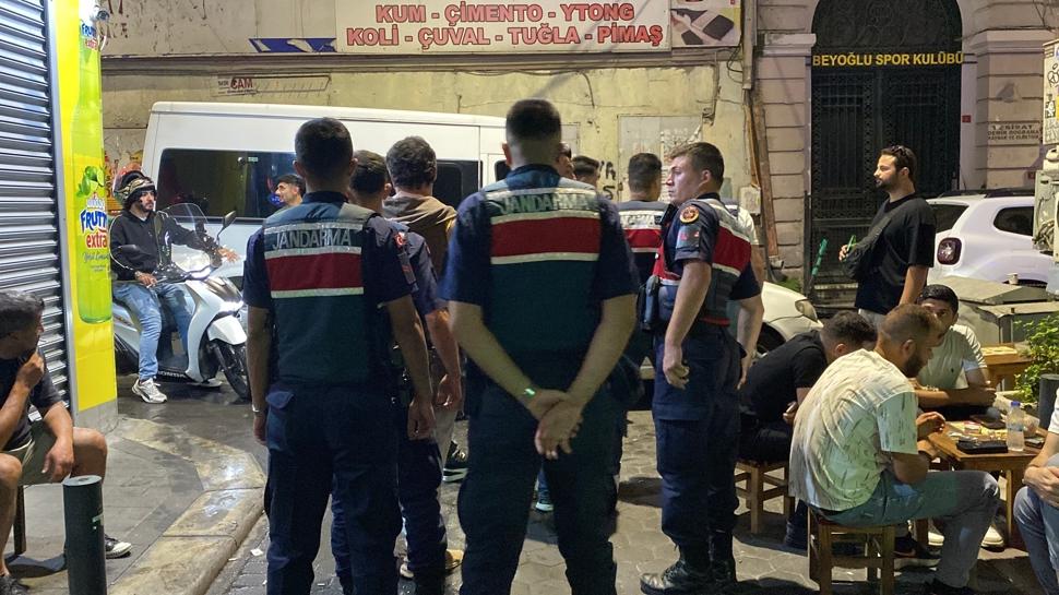 Ahlaksızlığa küresel finansman: LGBT derneklerine milyonluk fon tespiti