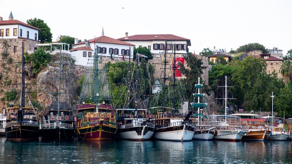 Antalya Eski Liman: Kaleiçi'nin denize açılan tarihî yüzü