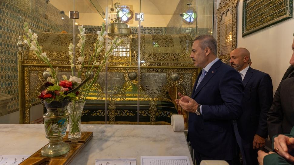 Bakan Fidan'dan Suriye'ye destek mesajı... "Yanında olmayı sürdüreceğiz"