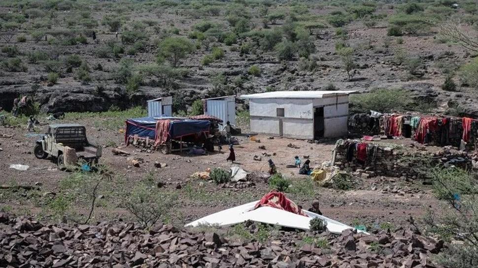 Batı kıyısında Yemen savaşı! On binlerce sivil yerinden oldu