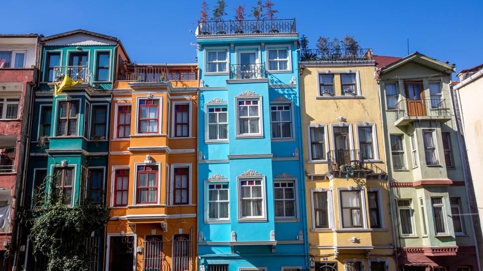 Haysiyet'te burada çekiliyor... Balat'ın ev sahibi olduğunu duyunca şaşıracağınız 3 fenomen dizi!