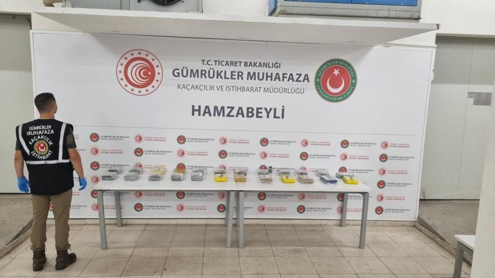 İpsala ve Hamzabeyli gümrük kapılarında operasyon: 174 kilo uyuşturucu ele geçirildi