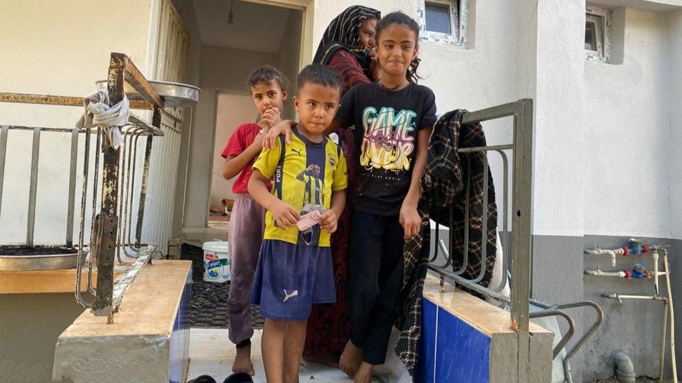 Kayıp olarak aranıyordu! 8 yaşındaki çocuk uyurken bulundu