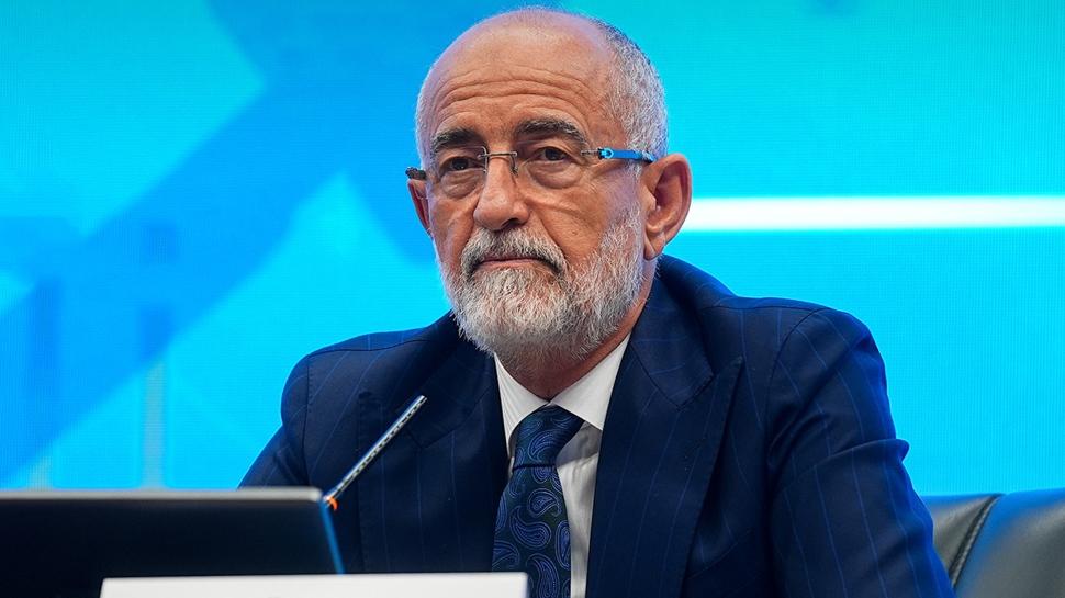 TürkMedya E-Ticaret ve Perakende Zirvesi... Halkbank Genel Müdürü Özdil konuşuyor
