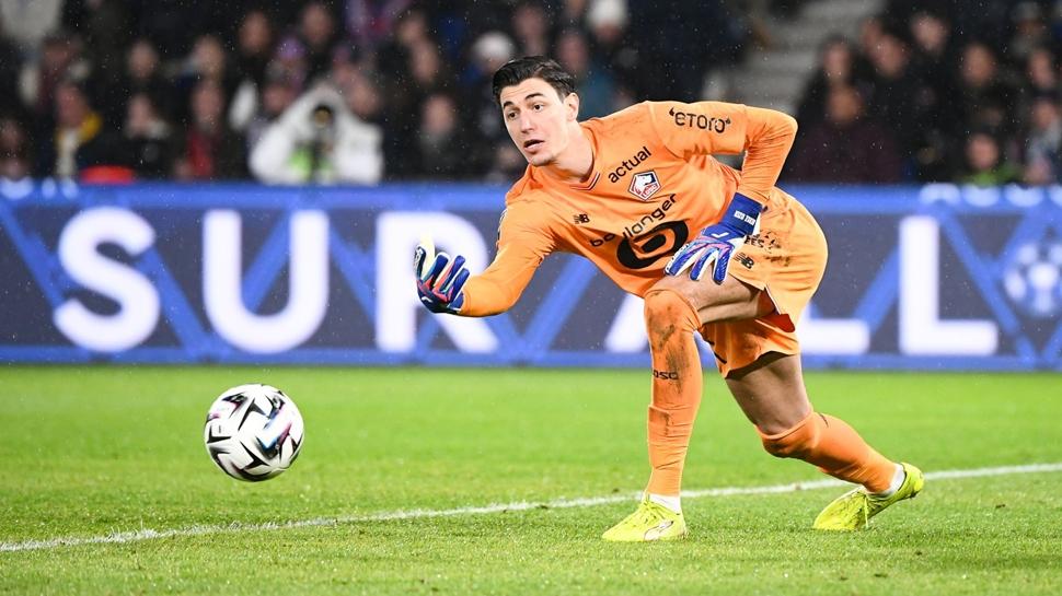 Berke Özer damga vuruyor! Fransa'da büyük gurur