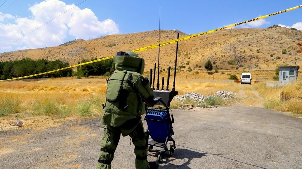Bomba uzmanlarının zorlu görevi... Vatandaşlara hayati uyarı