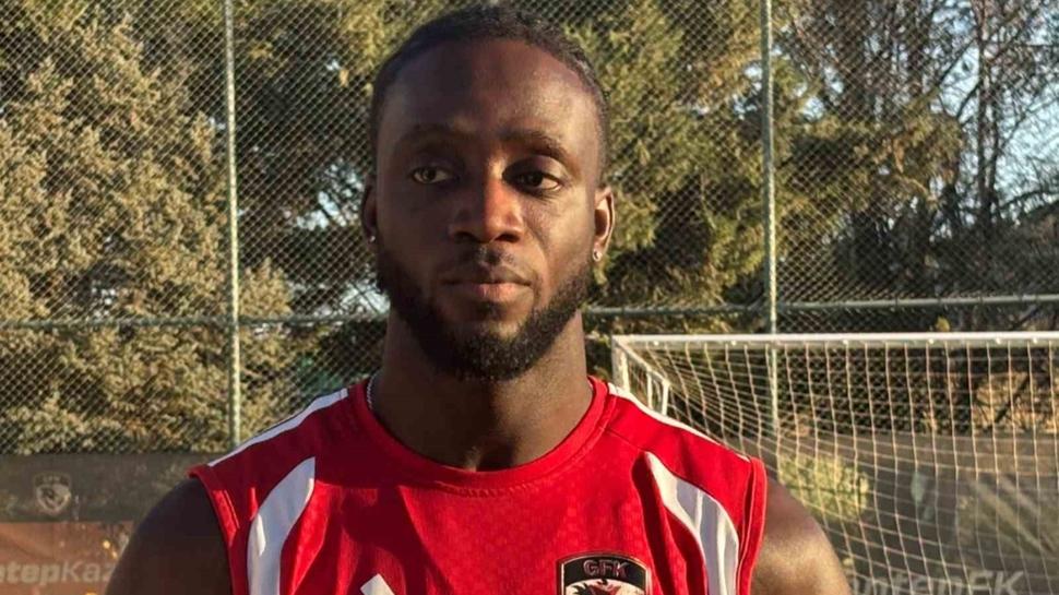 Myenty Abena: Fenerbahçe maçı önemliydi ama Kocaelispor maçı daha önemli
