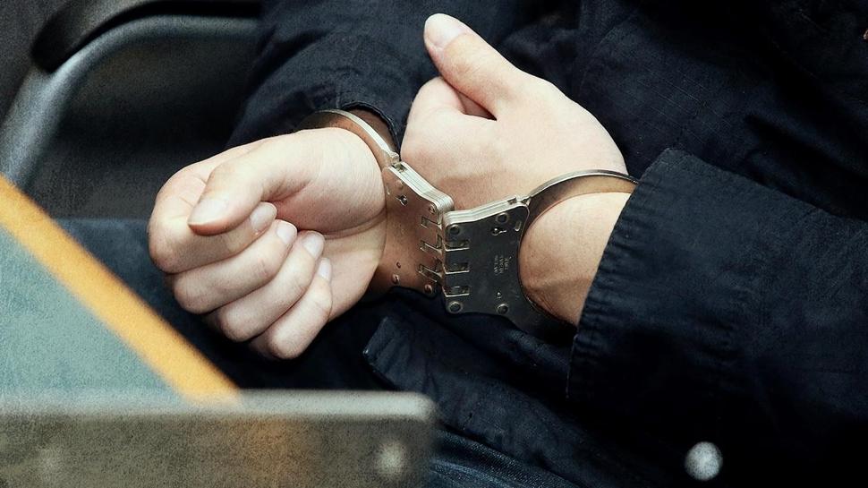 FETÖ'nün "gaybubet evine" baskın: 7 zanlı tutuklandı
