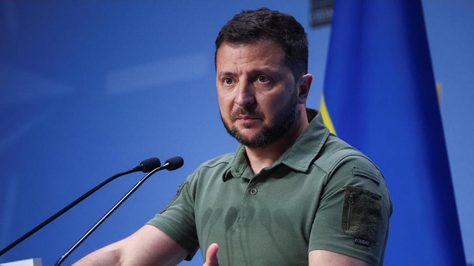 Zelenskiy: Rusya uzun menzilli operasyonlara onay verdim