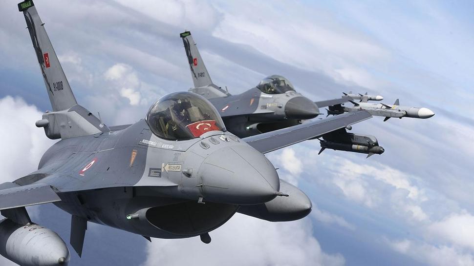 F-16'lar ve İHA'lar birlikte sahaya çıktı! Türkiye'nin yeni taktiği Yunan'ı panikletti