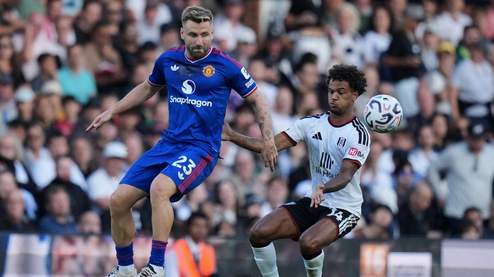 Manchester United, Fulham deplasmanında 2 puan bıraktı