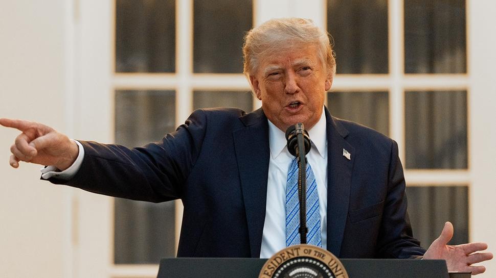 Trump İran için düğmeye mi basıyor? "Uslu dursalar iyi olur"