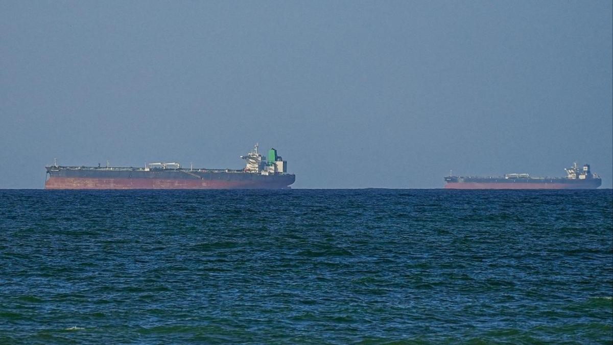 ABD ordusu açıkladı: İran'a deniz ablukasında yüzlerce geminin rotası değiştirildi