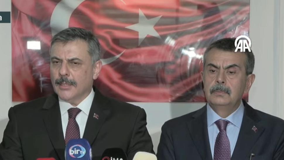 Bakanlar Manisa'da! Çiftçi: 3 çocuğun tedavisi yoğun bakımda sürüyor