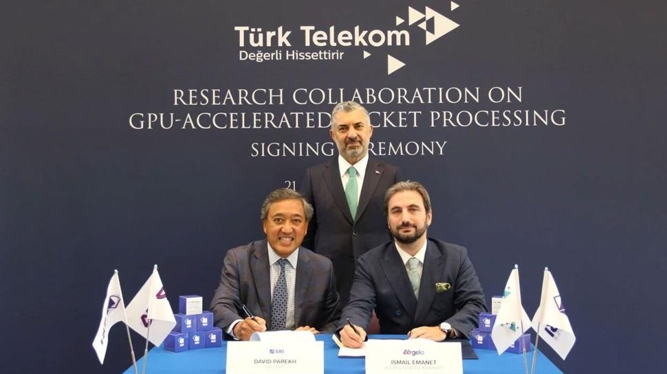 Geleceğin iletişim teknolojisi Türkiye'de test edilecek! Türk Telekom ve SRI güçlerini birleştirdi