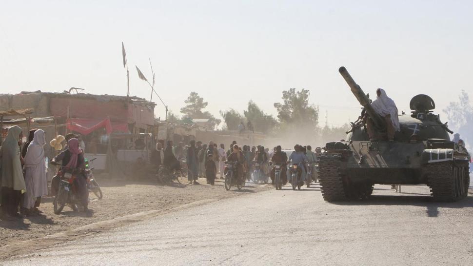 Pakistan Afganistan'ı 10 noktadan vurdu! İHA ihlali bardağı taşırdı