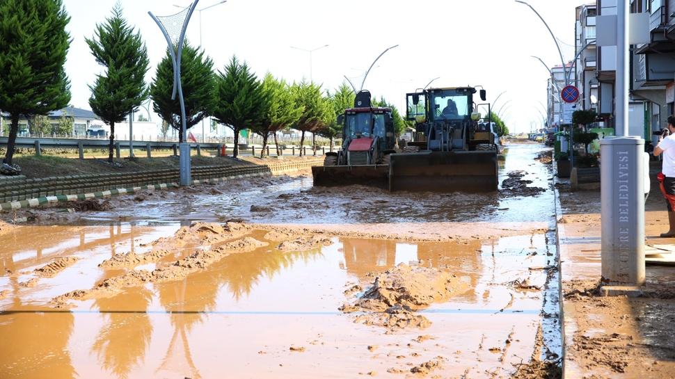 Rize'de sel felaketinin bilançosu ağır! Zarar 1 milyar 42 milyon liraya ulaştı