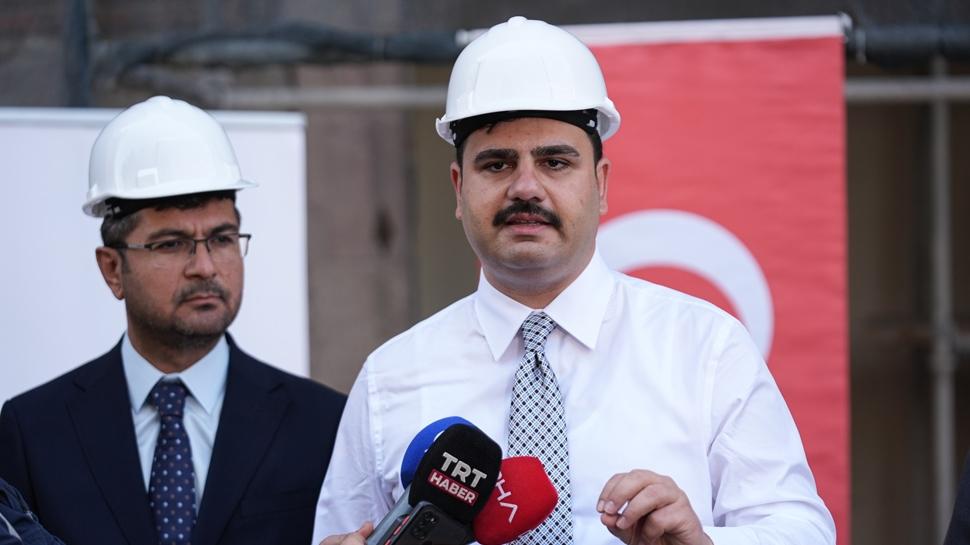 Çamur atanın maskesi düştü: AK Partili İnan: Özel, İzmirlilerden özür dilemeli