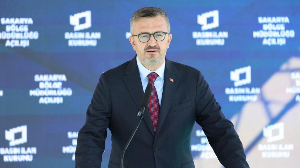 Türkiye'nin yükselişine dikkat çekti! Duran'dan dezenformasyon uyarısı