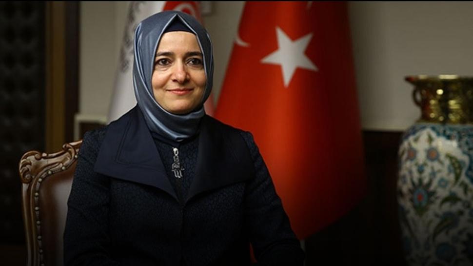 AK Parti Genel Başkan Yardımcısı Fatma Betül Sayan Kaya görevinden istifa etti