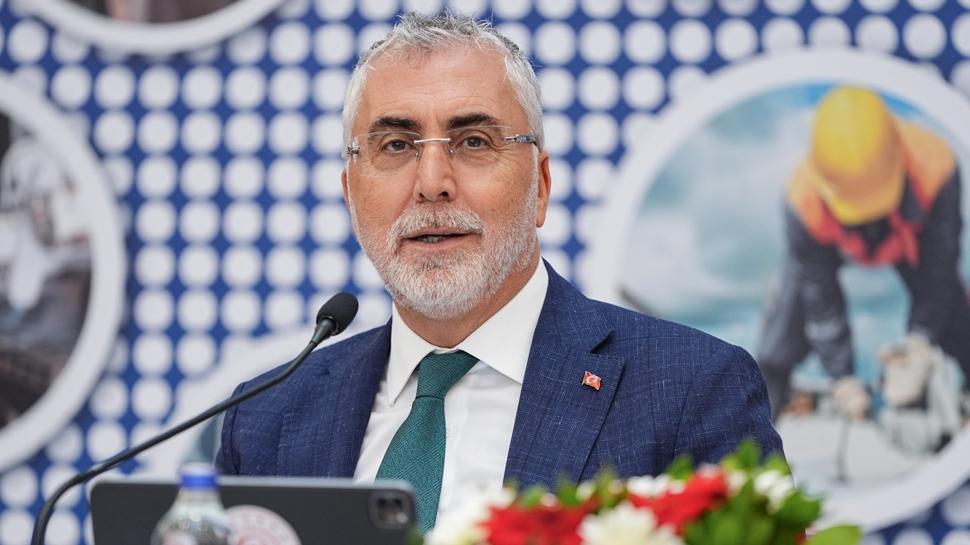 Bakan Işıkhan: İşsizliği 2029'da yüzde 7,6 seviyesine indirmeyi hedefliyoruz