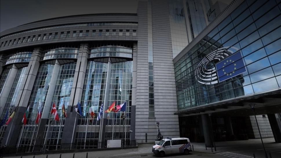 Avrupa'da geri dönüş kararı resmen onaylandı: İnsan hakları örgütlerinin isyan ettiği düzenleme geçti