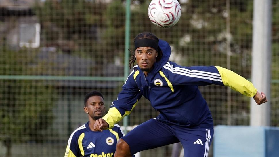 Fenerbahçe'de Çaykur Rizespor mesaisine tam gaz devam etti