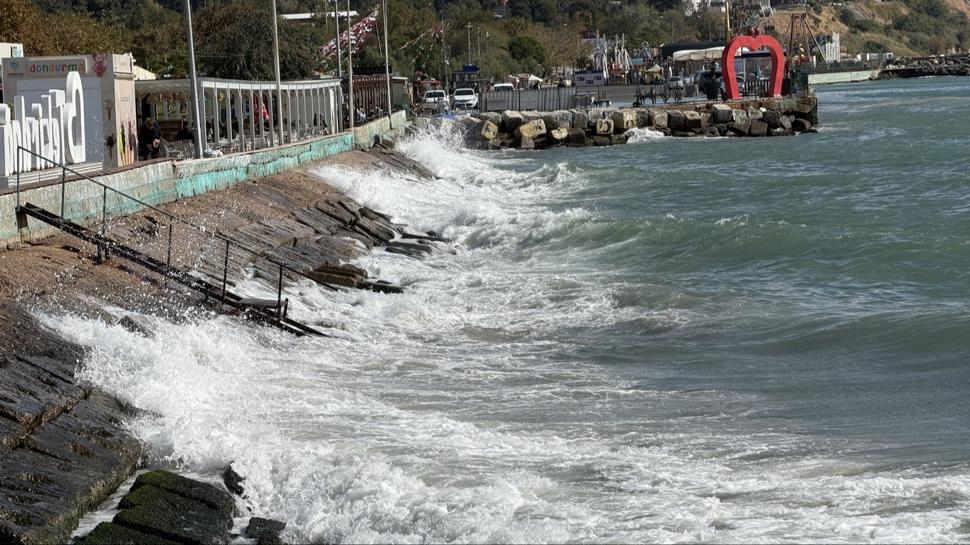 Tekirdağ'da deniz ulaşımına fırtına engeli