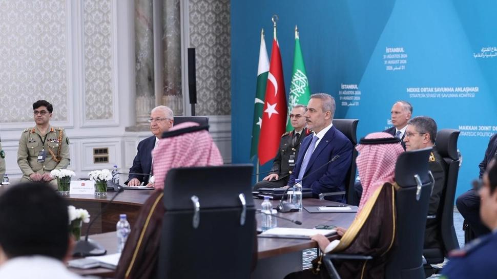 Riyad'da yüksek güvenlikli zirve