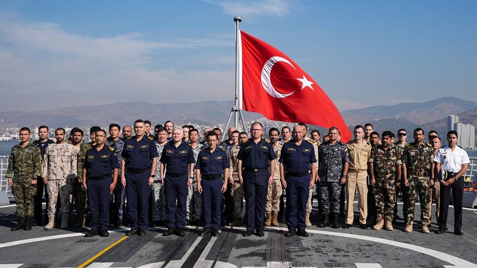 Mavi Vatan'ın yerli sistemleri görücüye çıktı: Yabancı temsilcilerden yoğun ilgi