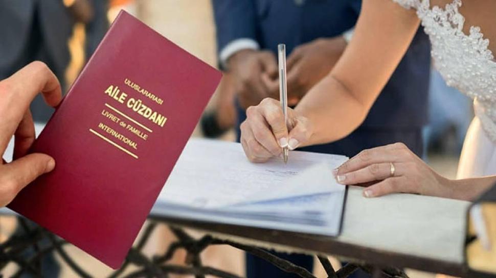45 yaş küçük kadınla evlilik hayali kabusa döndü: Oyun içinde oyun ortaya çıktı